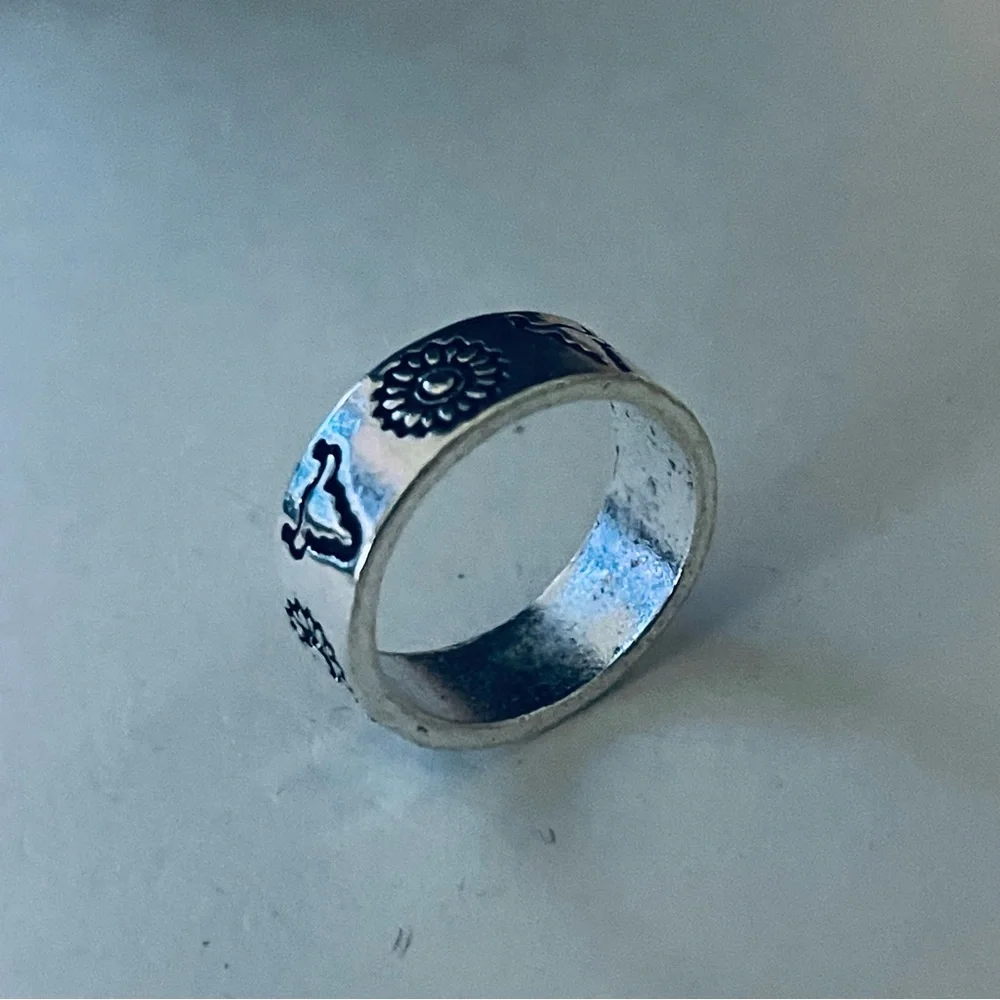 New Artisan Native Silver Bull Sunflower Minimalist Southwestern Ring